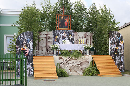 Ołtarz Bank Spółdzielczy - Boże Ciało 2012. Karczew