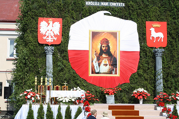 Ołtarz OSP Karczew - Boże Ciało 2016. Karczew