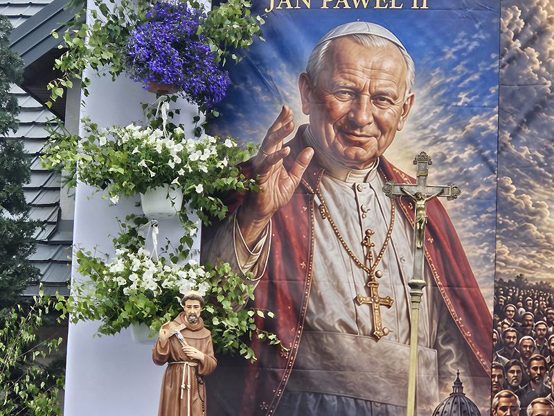 Ołtarz drugi ul. Zatylna - Boże Ciało 2026. Karczew